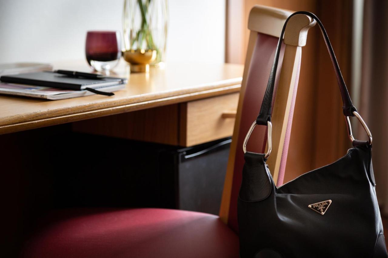 Aramis Deluxe Rooms Firenze Bagian luar foto